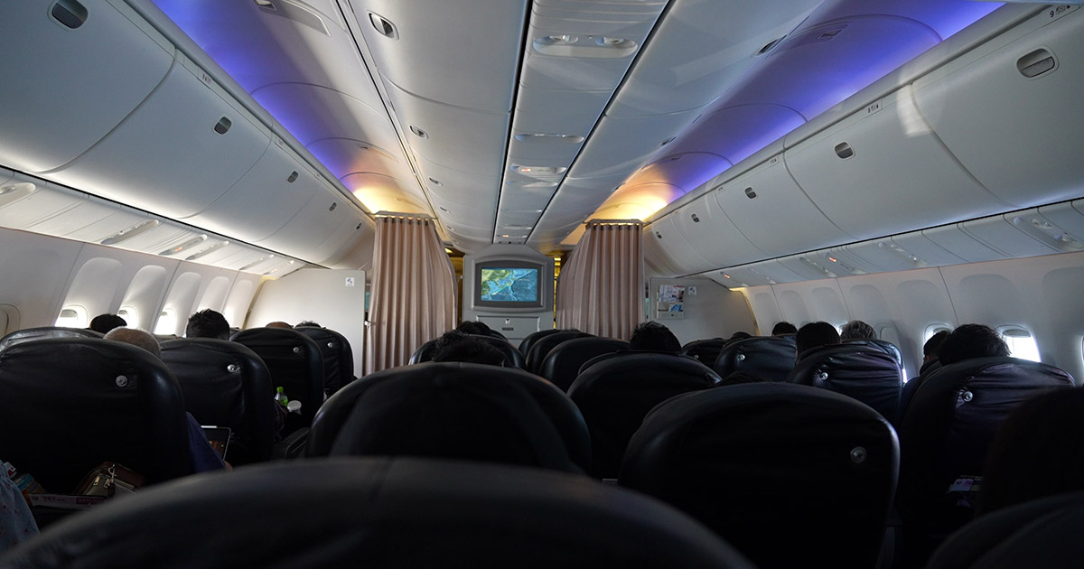 【2025】モバイルバッテリーの機内持ち込みルールとは何か？ 飛行機に積み込める容量・個数・禁止例を紹介｜コラム